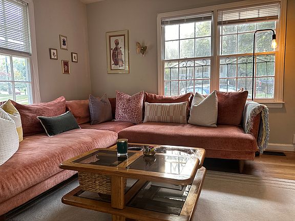 It cannot get any more cozy than this :)