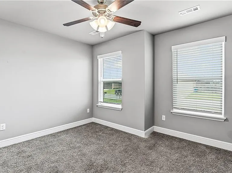 200 Post Oak Ave — Photo 17