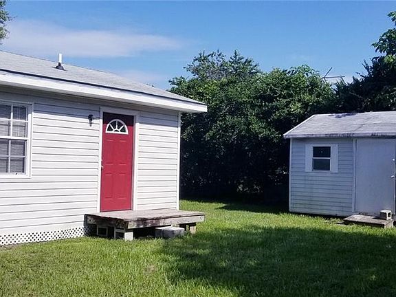 3rd image of 20245 SE 141st Pl