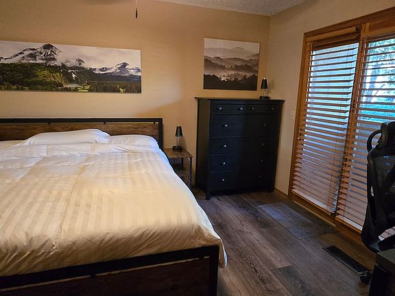 5th image of 2831 N Walnut Hills Dr Unit 12