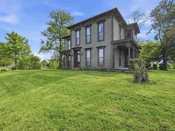 607 S Main St, Farmland, IN 47340