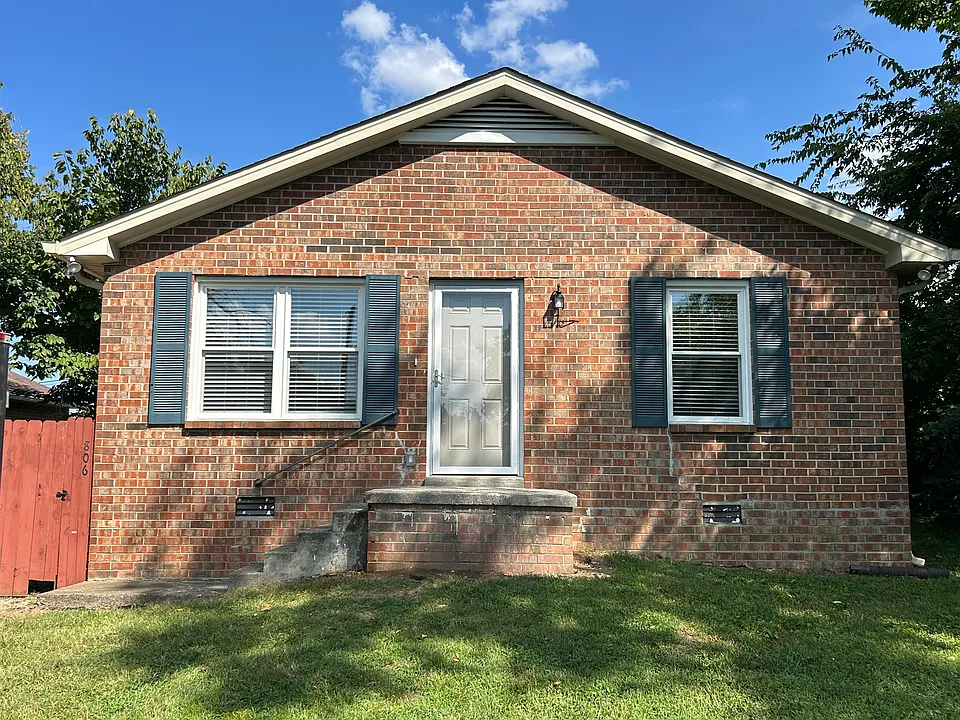 806 Cedarcrest Ave