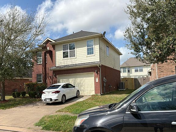 2nd image of 29 Mira Loma Dr