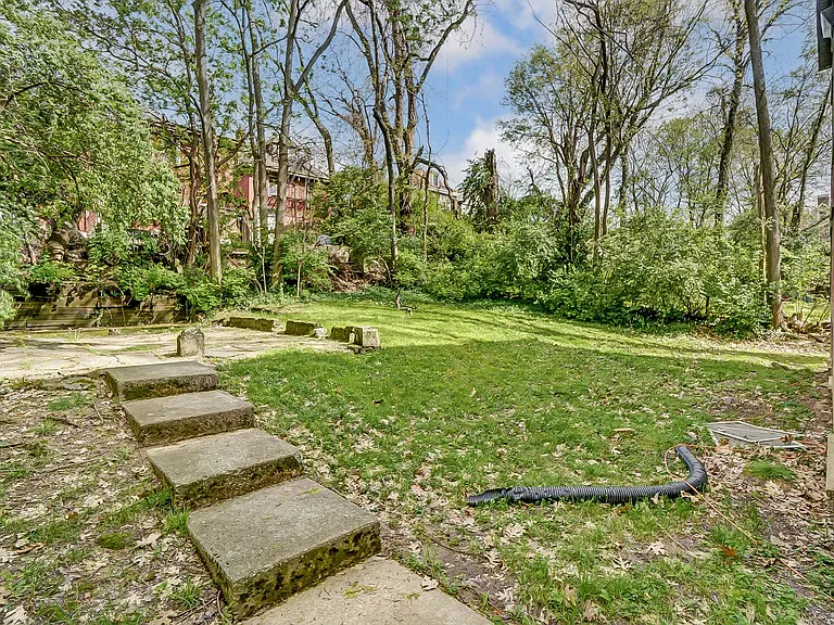 3122 Durrell Ave — Photo 28