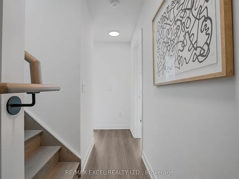 75 Curlew Dr #Townhouse 4 — Photo 18