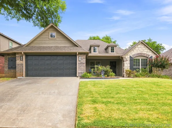 1808 E Jacksonville St, Broken Arrow, OK 74012