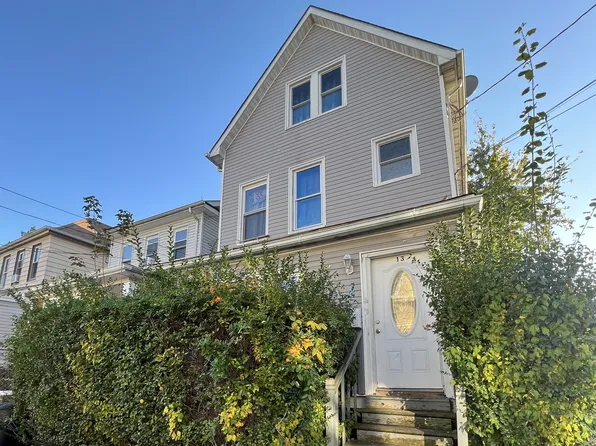 13 Garwood Pl, Irvington, NJ