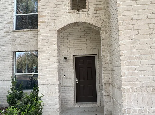 3618 Wolf Dr, Edinburg, TX 78541