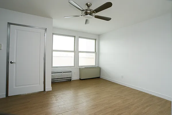 Bedroom, photo 5