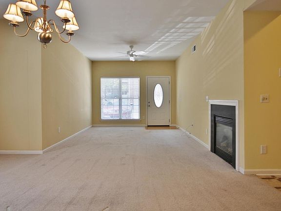 2nd image of 6 Washington St