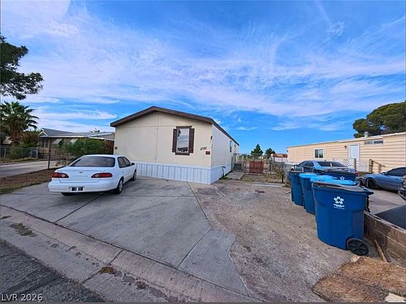 4th image of 2781 Acadia Ct
