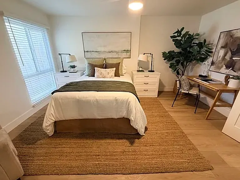 00-15501 Pasadena Ave #207 — Photo 8