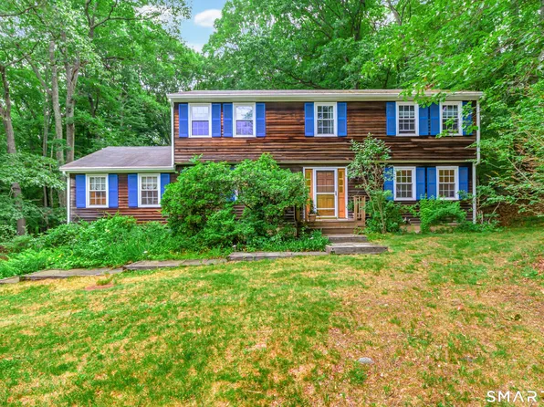 37 Country Ridge Drive, Monroe, CT 06468