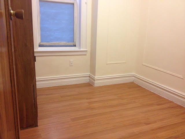 1st image of 1705 Woodbine St #03