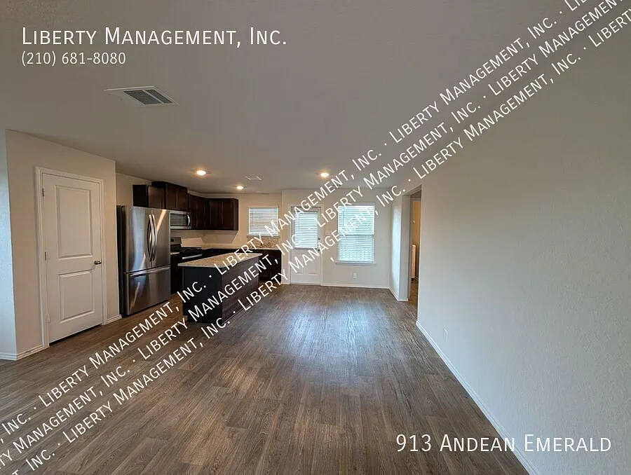 3 Bedroom, 2.5 Bath Home in Redbird Ranch — Photo 3