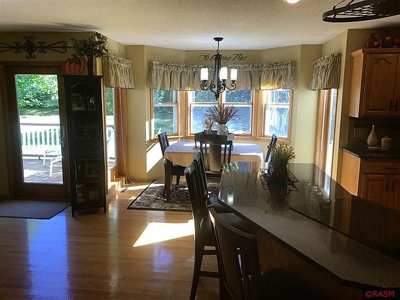 3rd image of 32974 Marie Ln
