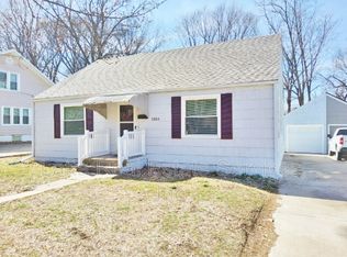 1314 N Liberty St, Independence, MO 64050