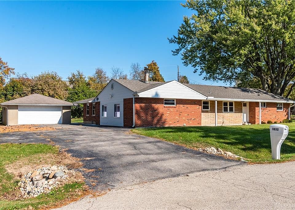 1st image of 3832 Lujon Dr