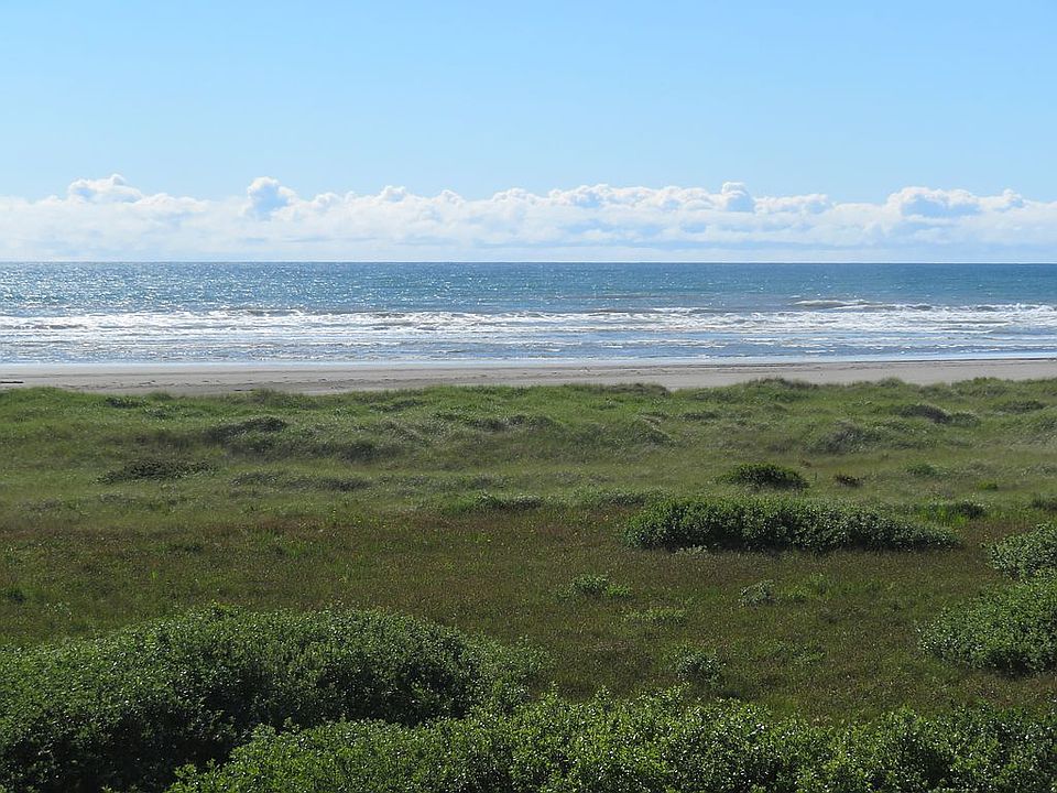 Springtime at the beach.