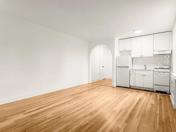 5645 Netherland Avenue image 5 of 17