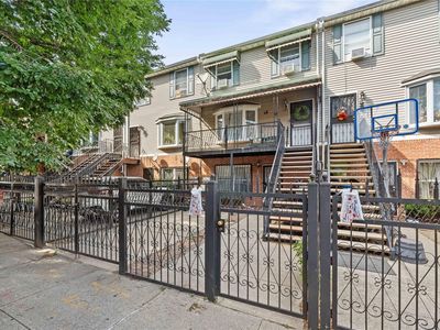 599 beech Terrace, Bronx, NY, 10454