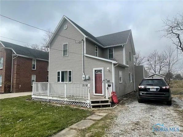 218 S Stearns Ave, Deshler, OH 43516