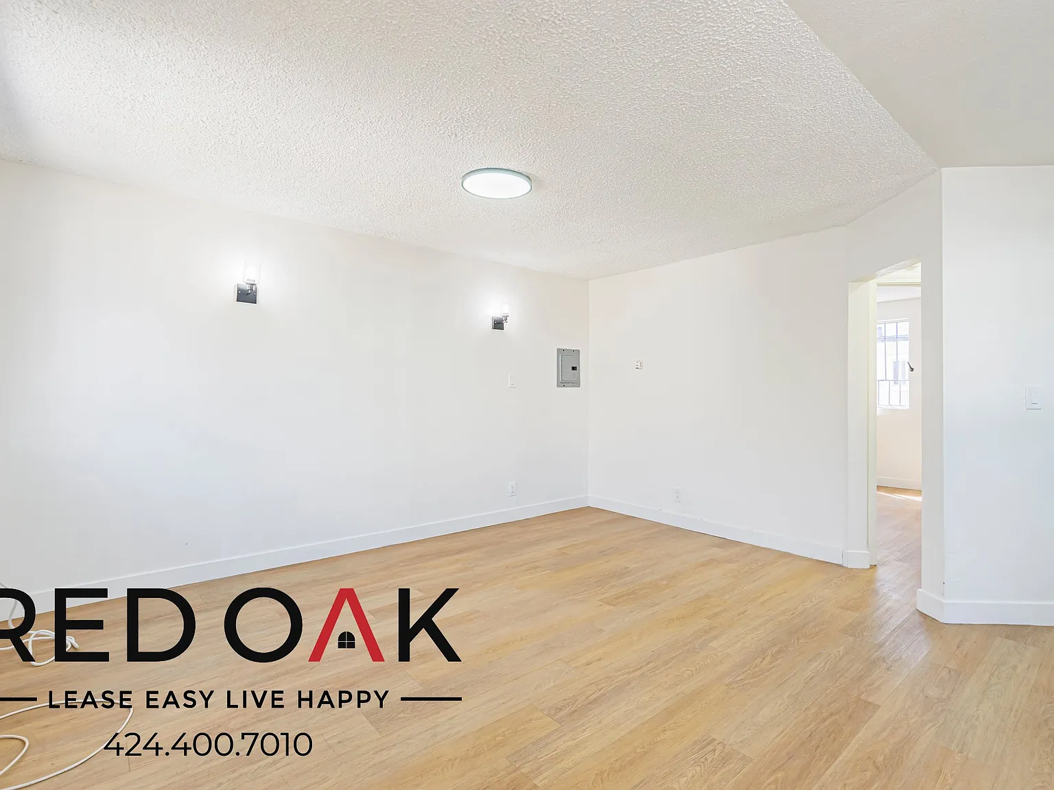 Modern 1-Bed with Air Conditioning and Stainless Steel Appliances ~ In South Los Angeles! — Photo 1