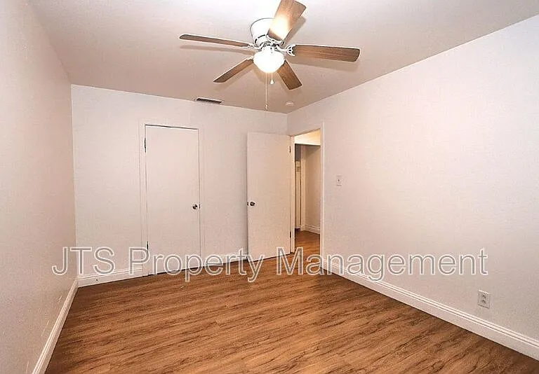 5302 Gordon Dr — Photo 41