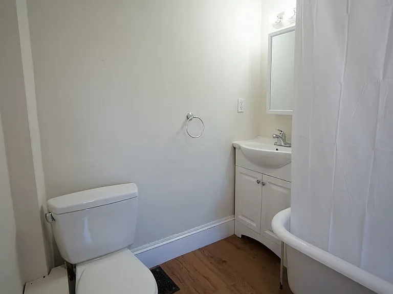38 Emerson St — Photo 13