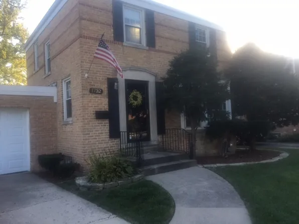 1732 Mannheim Rd, Des Plaines, IL 60018