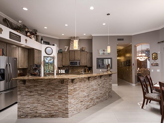 4th image of 7337 W Caribbean Ln