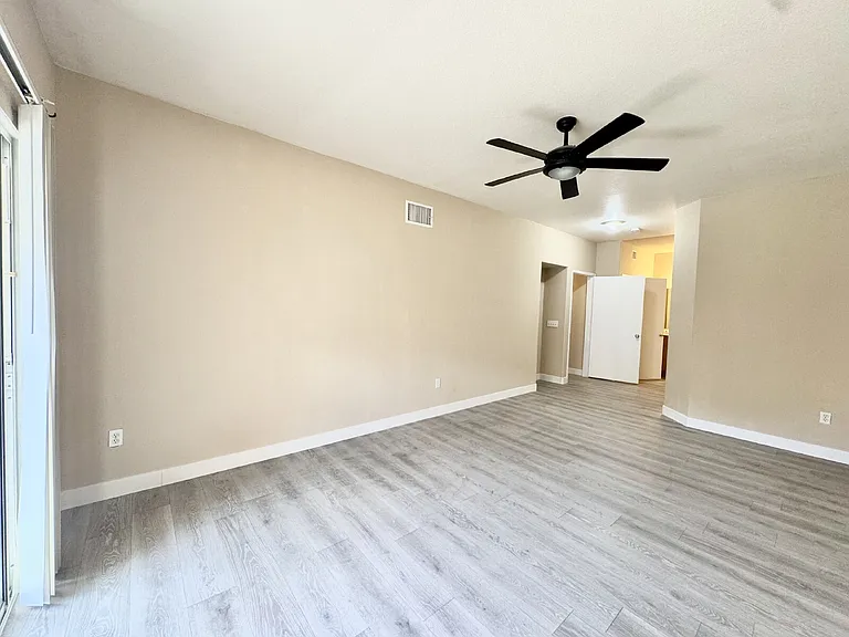 9303 Gilcrease Ave #1181 — Photo 41