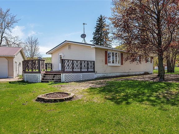 2nd image of E2264 570th Avenue