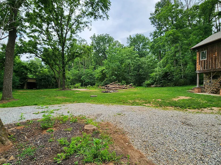 780 Company Farm Rd — Photo 50