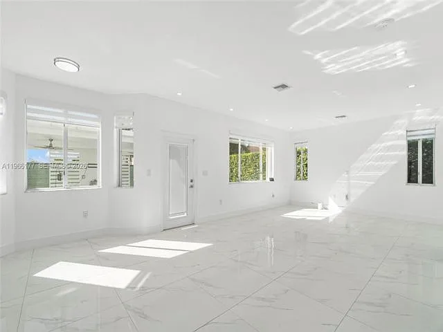 15786 SW 141st St — Photo 20