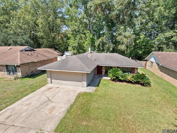 9040 Metairie Dr, Baton Rouge, LA 70810