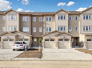 35 Flan Blvd, Barrie, ON L9J 0E1
