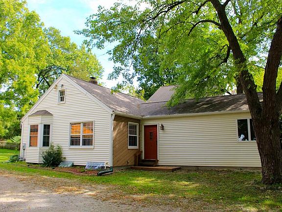 2nd image of 3110 Dexter Rd