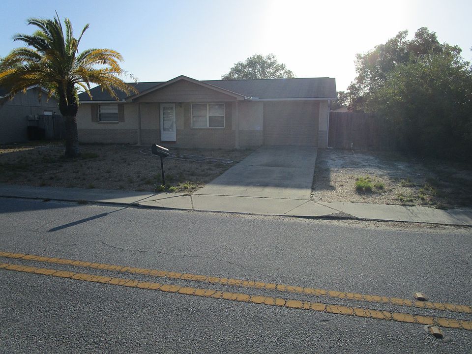 1st image of 11611 Constance Dr