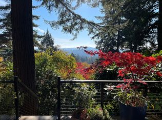 3829 SW Hillside Dr, Portland, OR 97221