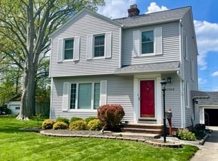 1964 Idlehurst Dr, Euclid, OH