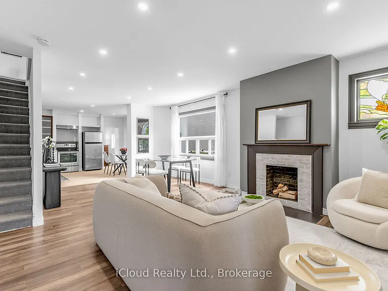 1303 Woodbine Ave — Photo 2