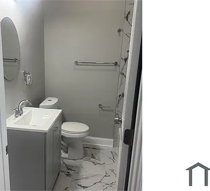 937 W 51st St #1 — Photo 4