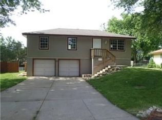 120 SW Moore St, Blue Springs, MO 64014