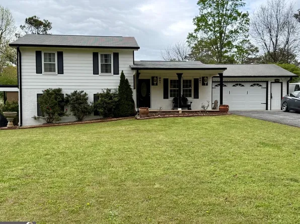 3007 Hidden Dr, Lawrenceville, GA 30044