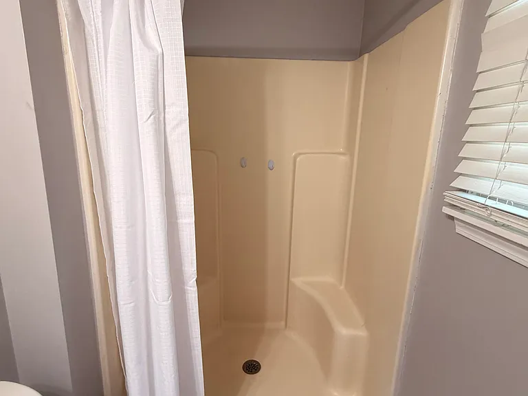 917 Tavistock Pl — Photo 14