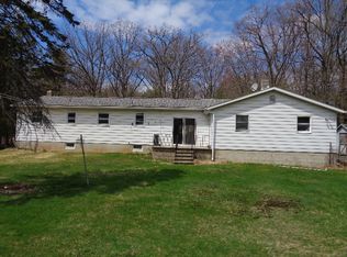 2154 Meadowlake Rd, Saylorsburg, PA 18353