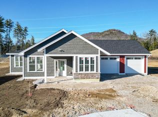 61 Whispering Pines Pl #7, Conway, NH 03860