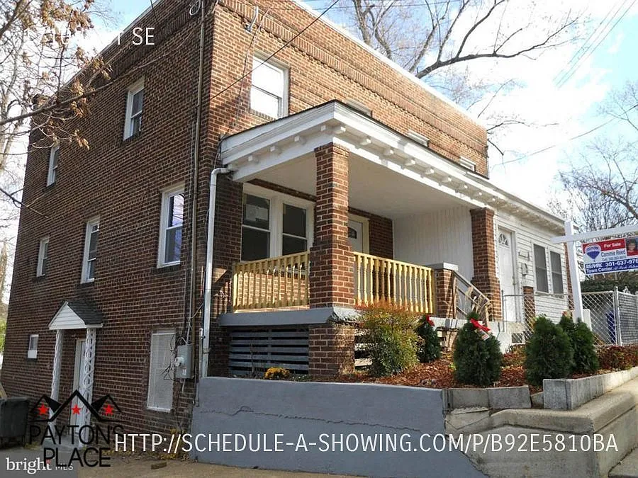 1710 U St SE photo 1