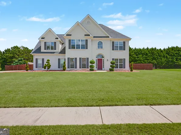 305 Sunderland Cir, Fayetteville, GA 30215
